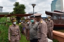 ศูนย์บรรเทาสาธารณภัย ฐานทัพเรือกรุงเทพ ระดมสรรพกำลังช่วยเหลือผู้ประสบอุทกภัยในพื้นที่รับผิดชอบของกรุงเทพฯ ฝั่งธนบุรี